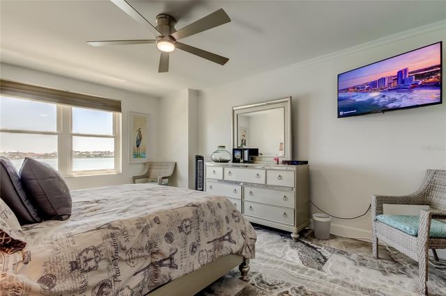 5200 BRITTANY DRIVE S 204, St Petersburg, FL 33715