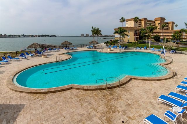 5200 BRITTANY DRIVE S 204, St Petersburg, FL 33715