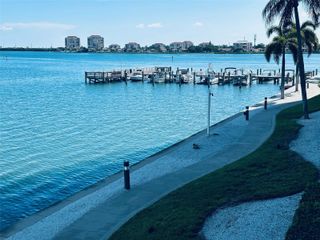 5200 BRITTANY DRIVE S 204, St Petersburg, FL 33715