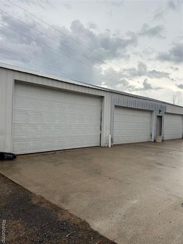 1920 Lakeside, Erie, MI 48133