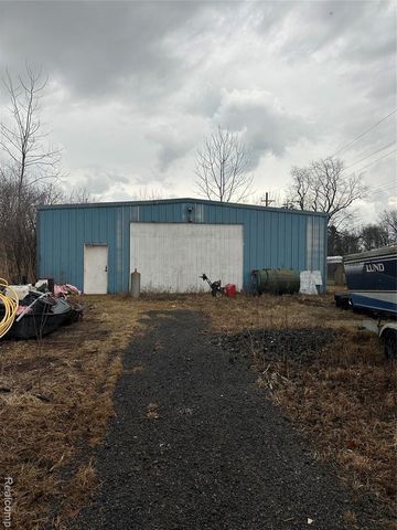 1920 Lakeside, Erie, MI 48133