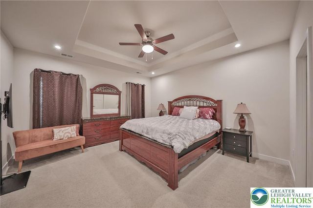 2364 Raya Way, Bethlehem Twp, PA 18045