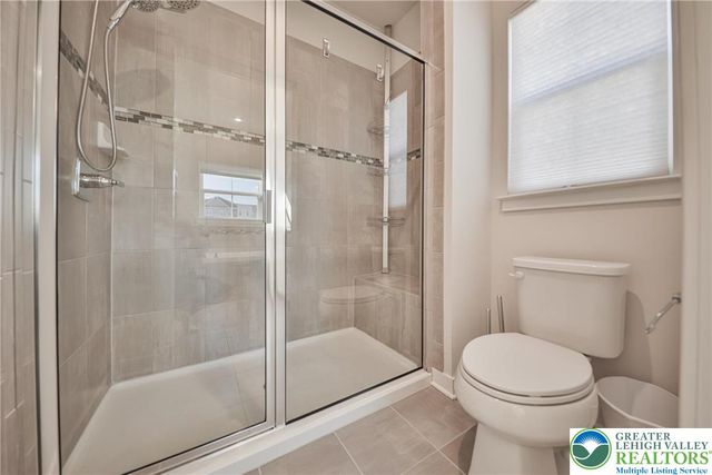 2364 Raya Way, Bethlehem Twp, PA 18045