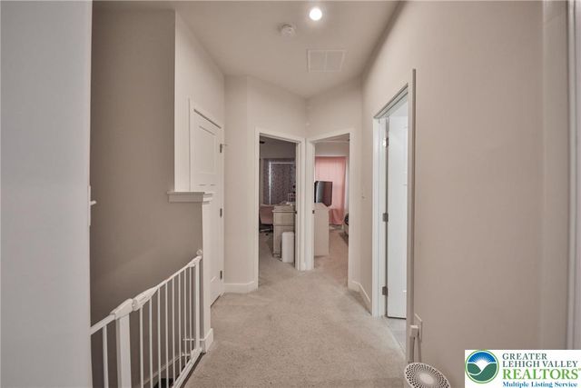 2364 Raya Way, Bethlehem Twp, PA 18045