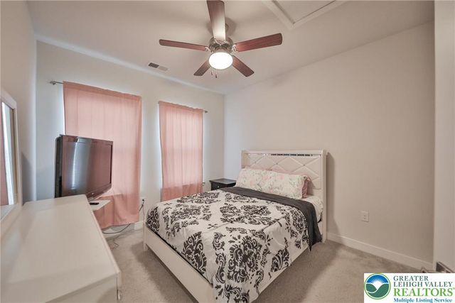 2364 Raya Way, Bethlehem Twp, PA 18045