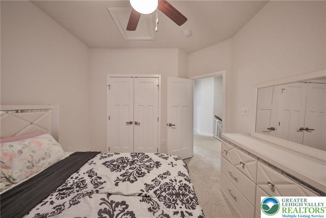 2364 Raya Way, Bethlehem Twp, PA 18045