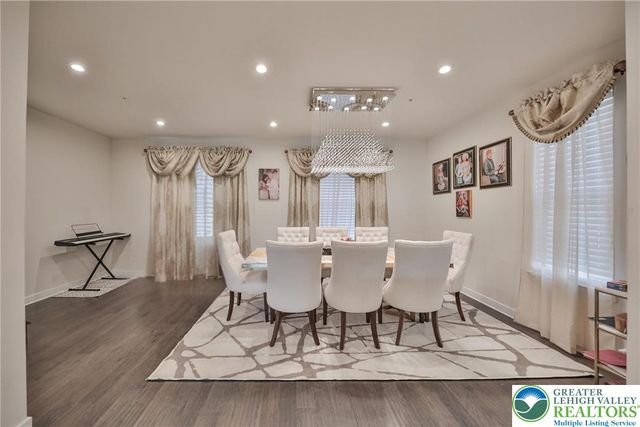 2364 Raya Way, Bethlehem Twp, PA 18045