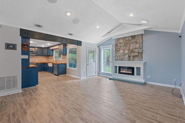 1515 Mearns Meadow BLVD, Austin, TX 78758