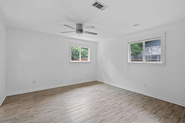 1515 Mearns Meadow BLVD, Austin, TX 78758