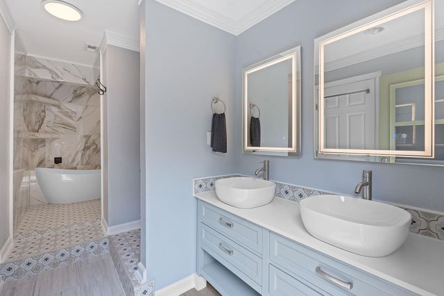 1515 Mearns Meadow BLVD, Austin, TX 78758