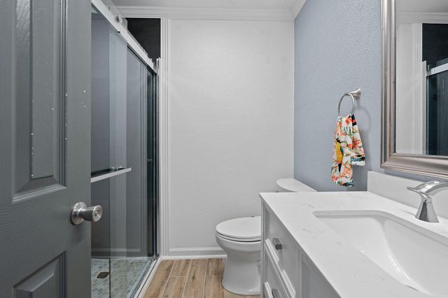 1515 Mearns Meadow BLVD, Austin, TX 78758
