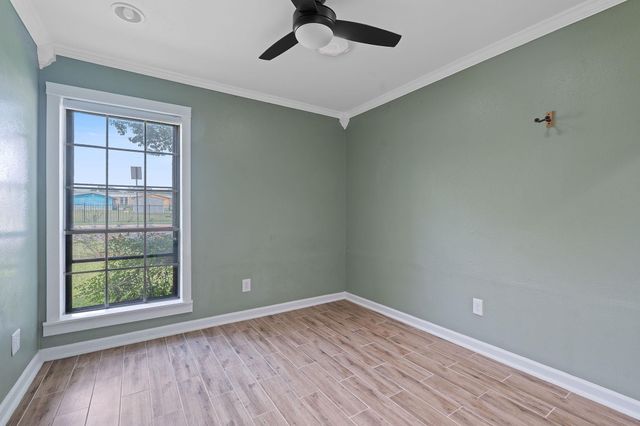 1515 Mearns Meadow BLVD, Austin, TX 78758