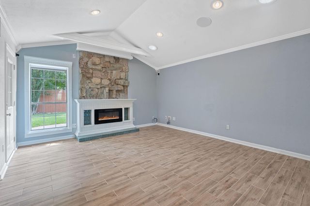 1515 Mearns Meadow BLVD, Austin, TX 78758