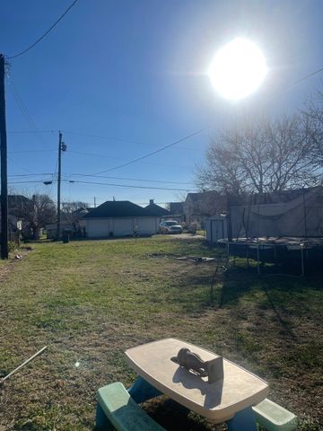 243 Whitaker Avenue, New Miami, OH 45011