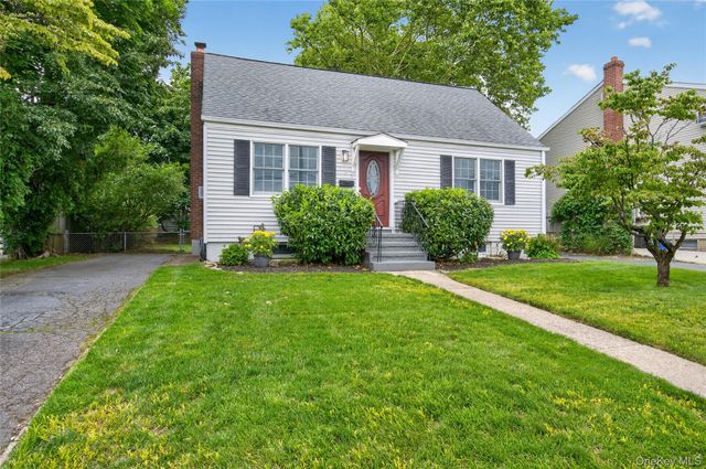 137 Wantagh Avenue, Levittown, NY 11756