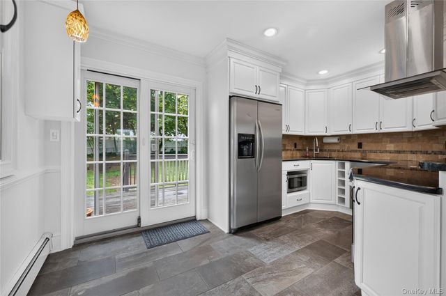 137 Wantagh Avenue, Levittown, NY 11756