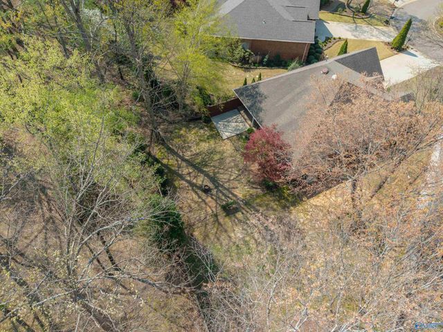 22268 Merlot Drive, Athens, AL 35613