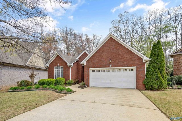 22268 Merlot Drive, Athens, AL 35613