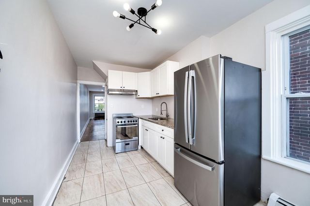 268 LINDEN ST, Reading, PA 19604