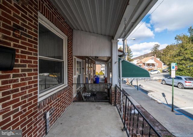 268 LINDEN ST, Reading, PA 19604