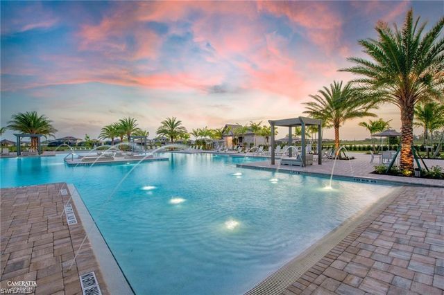 18307 Parksville DR, Estero, FL 33928