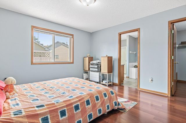 3166 129th Avenue NW, Coon Rapids, MN 55448