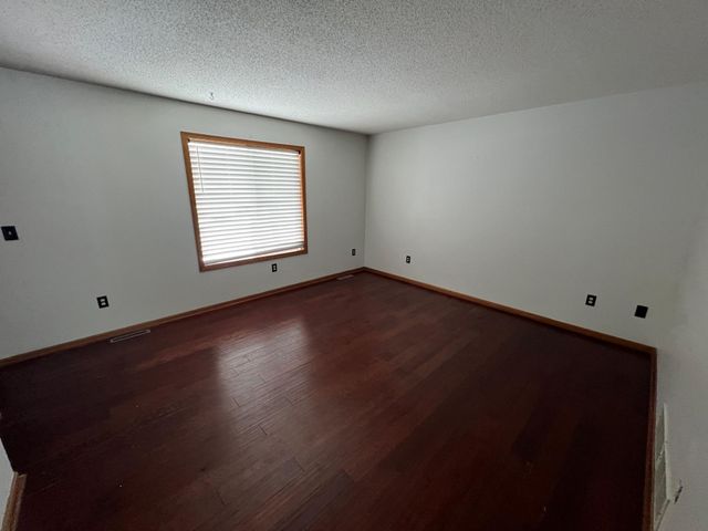 801 Cedar Street SW, Isanti, MN 55040