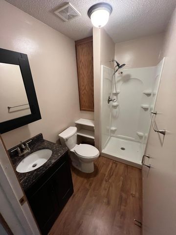 801 Cedar Street SW, Isanti, MN 55040