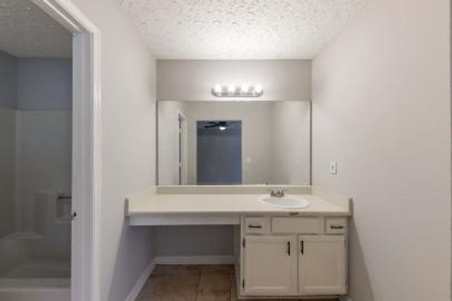 776 Crestside Court, Austell, GA 30168