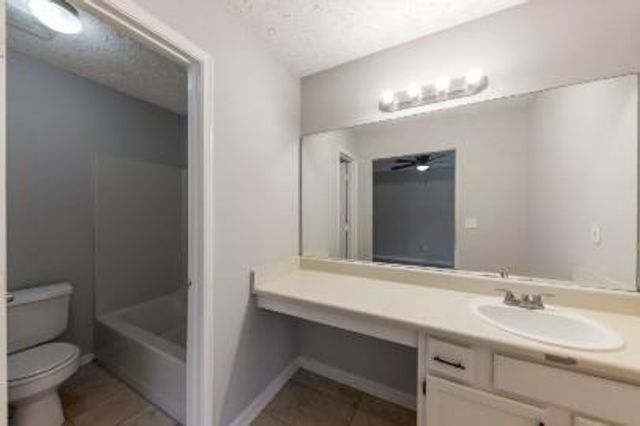 776 Crestside Court, Austell, GA 30168