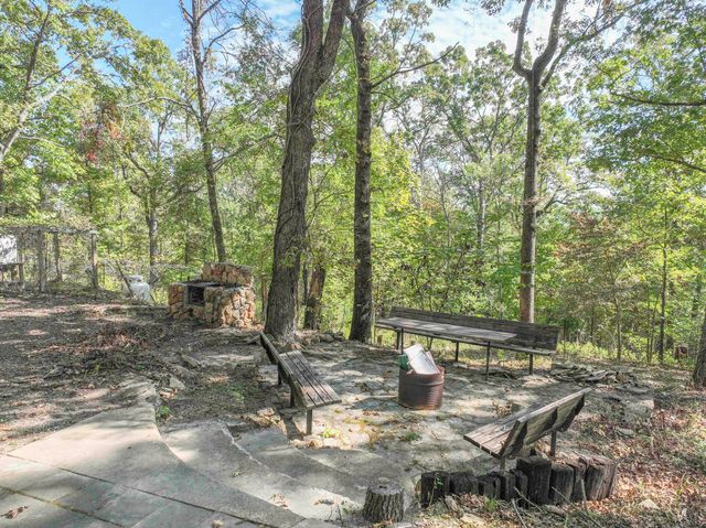 162 Bunny Lane, Cedarcreek, MO 65627