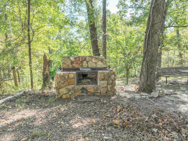 162 Bunny Lane, Cedarcreek, MO 65627