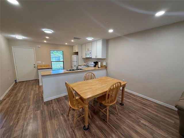 2130 BANCROFT PLACE B, Palm Harbor, FL 34683