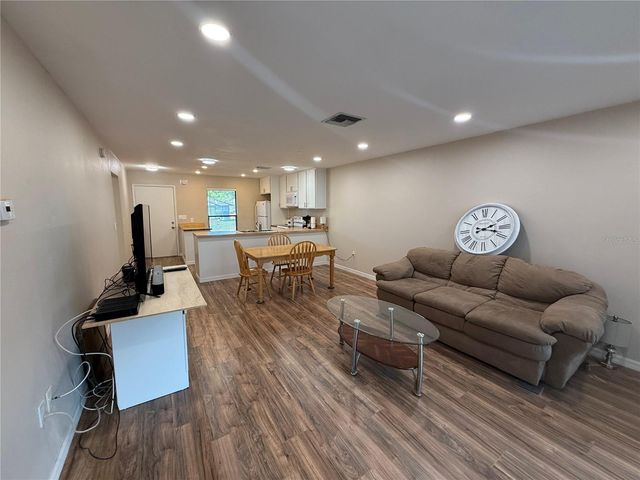 2130 BANCROFT PLACE B, Palm Harbor, FL 34683