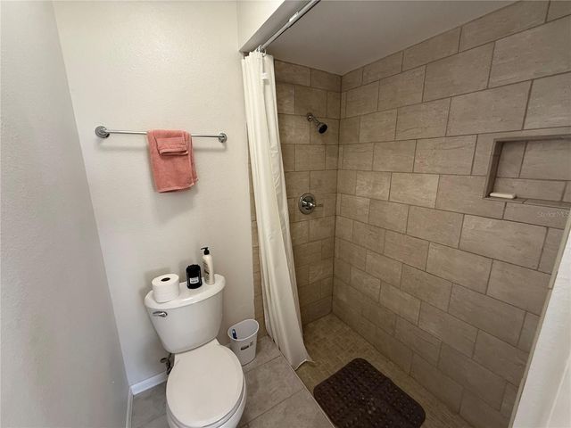 2130 BANCROFT PLACE B, Palm Harbor, FL 34683
