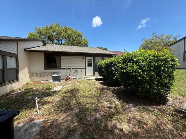 2130 BANCROFT PLACE B, Palm Harbor, FL 34683