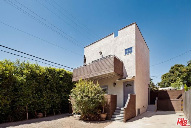5815 Franklin Avenue, Los Angeles, CA 90028