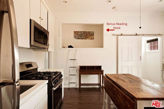 5815 Franklin Avenue, Los Angeles, CA 90028