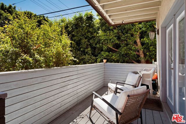 5815 Franklin Avenue, Los Angeles, CA 90028