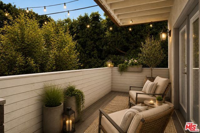 5815 Franklin Avenue, Los Angeles, CA 90028