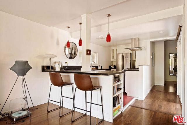 5815 Franklin Avenue, Los Angeles, CA 90028