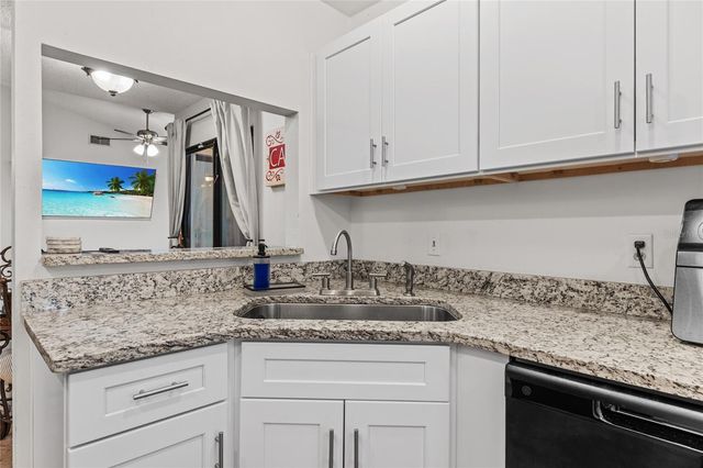 335 KIRKCALDY DRIVE, Winter Springs, FL 32708