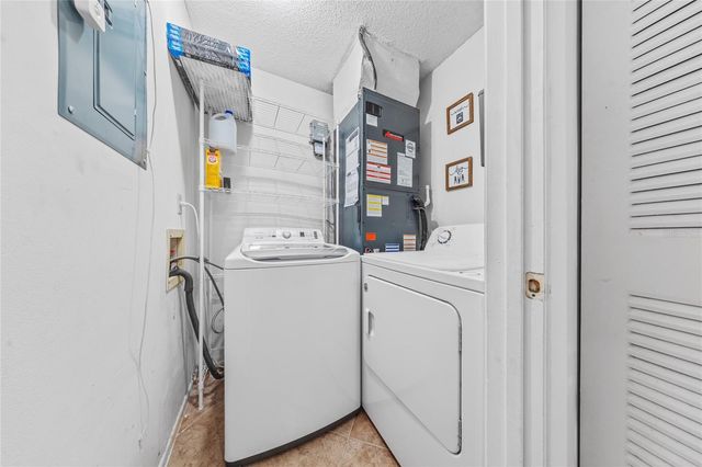 335 KIRKCALDY DRIVE, Winter Springs, FL 32708