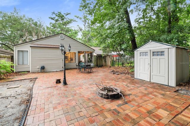335 KIRKCALDY DRIVE, Winter Springs, FL 32708