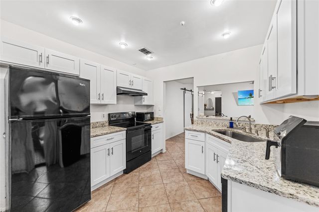 335 KIRKCALDY DRIVE, Winter Springs, FL 32708