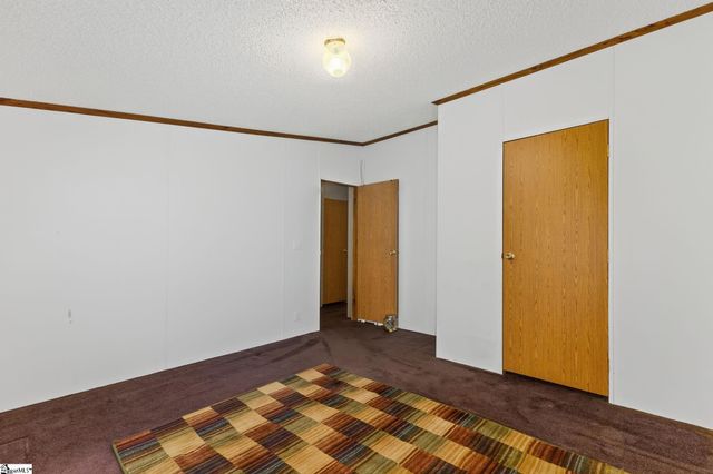 185 Claridge Court, Fountain Inn, SC 29644