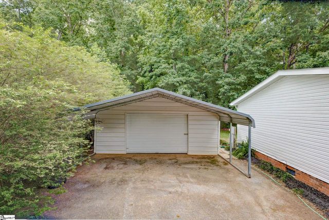 185 Claridge Court, Fountain Inn, SC 29644