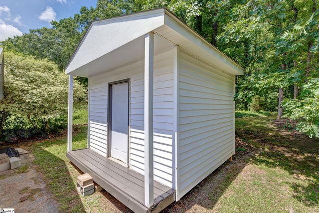 185 Claridge Court, Fountain Inn, SC 29644