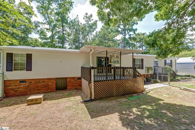 185 Claridge Court, Fountain Inn, SC 29644
