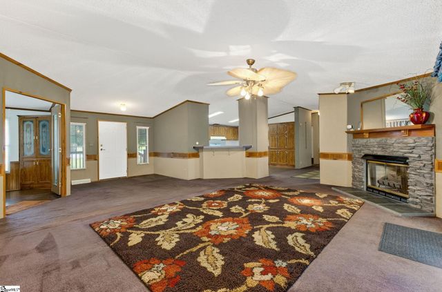 185 Claridge Court, Fountain Inn, SC 29644